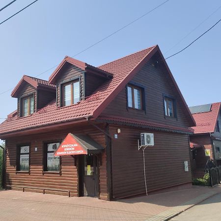 בית הארחה Białowieża 	Cztery Pory Roku מראה חיצוני תמונה