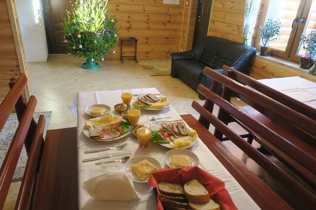 בית הארחה Białowieża 	Cztery Pory Roku מראה חיצוני תמונה